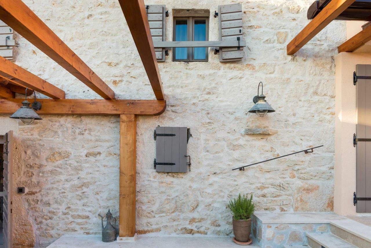 Villa Hirundo Rustica Skradin Exterior foto