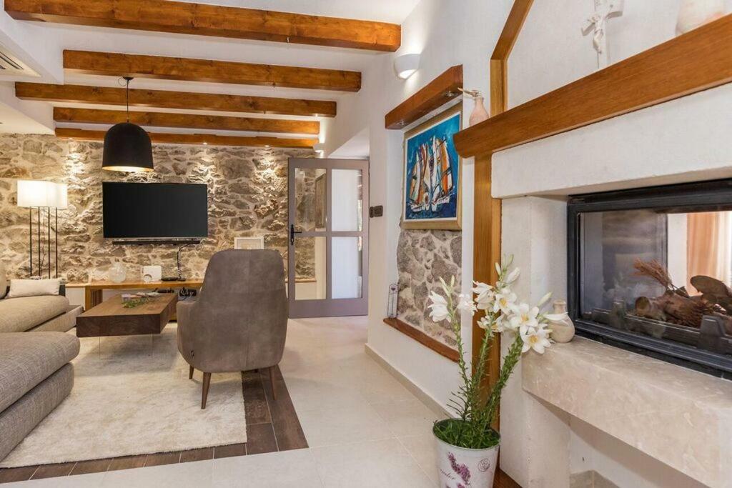 Villa Hirundo Rustica Skradin Exterior foto